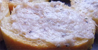 Crostini ai porcini