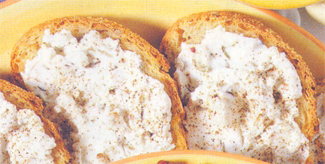 Crostini speziati alla ricotta