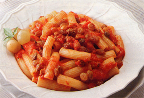 Pasta con uvetta