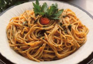 Spaghetti erbe e alici