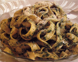 Tagliatelle con spinaci