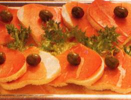 Tartine spalmate al prosciutto