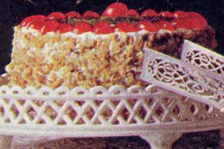 Torta con ciliegine